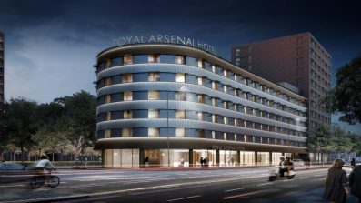 Royal Arsenal Hotel Receives its First Modules