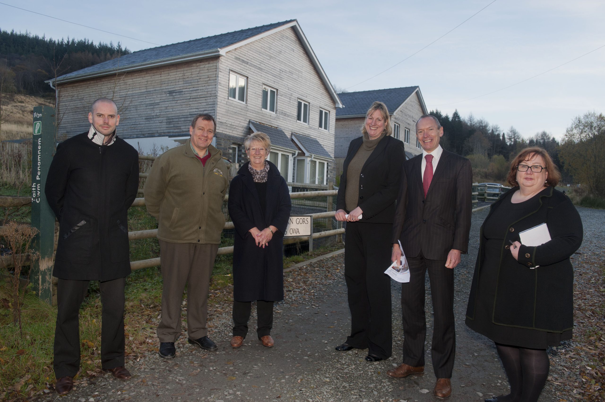 Environment and Sustainable Development Minister visits Dolwyddelan Housing
